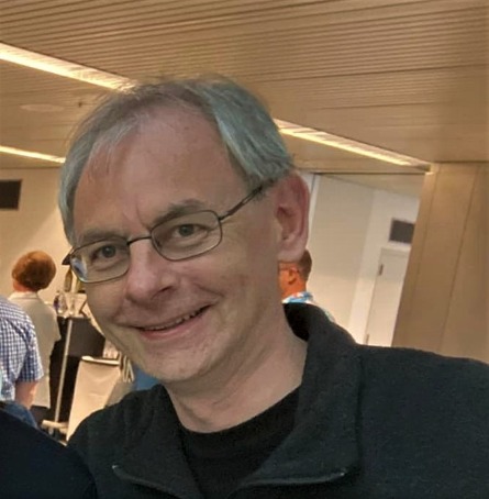 Professor Dirk Froebrich